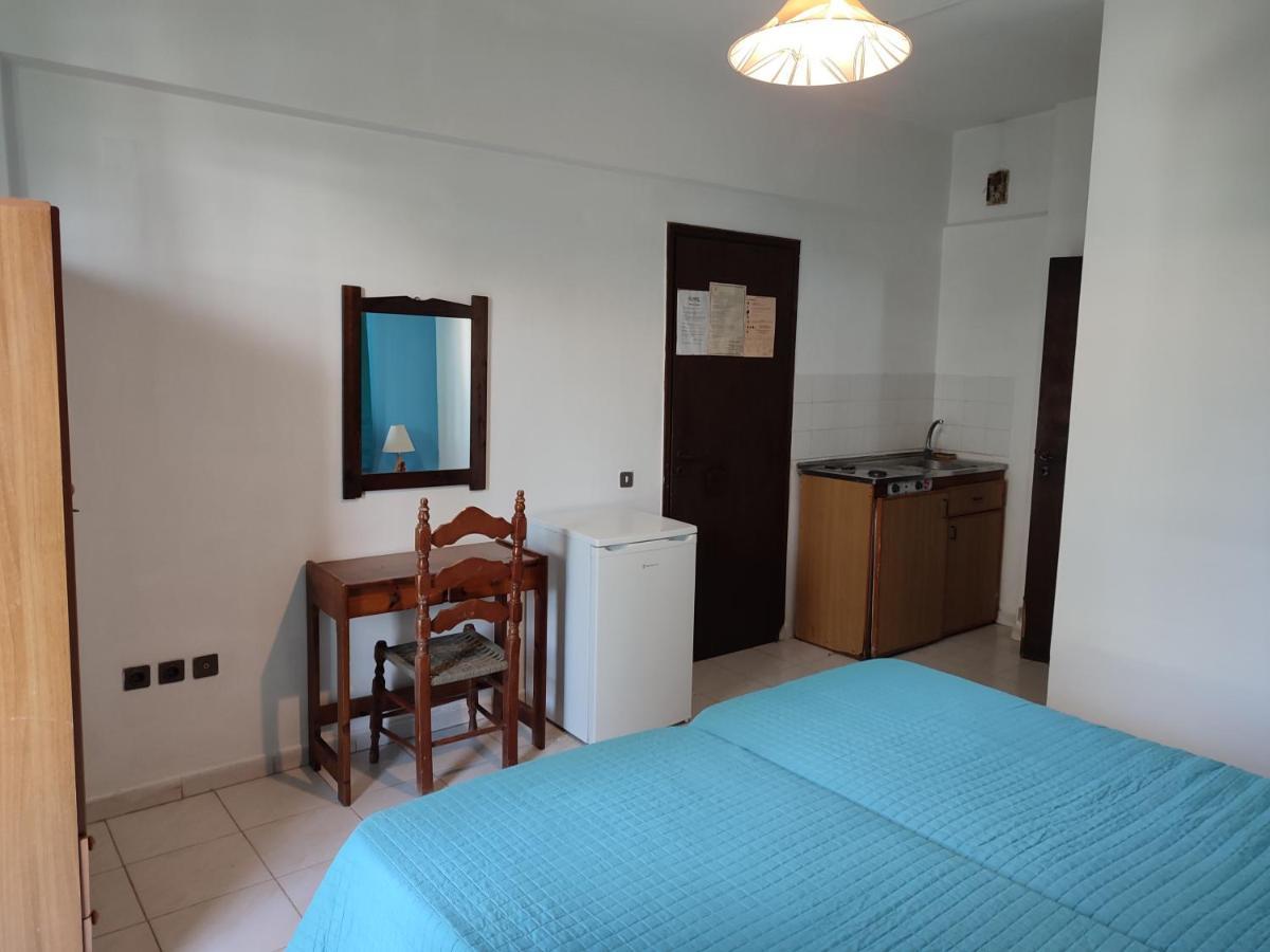 Dolphin Apartments Φαληράκι Εξωτερικό φωτογραφία